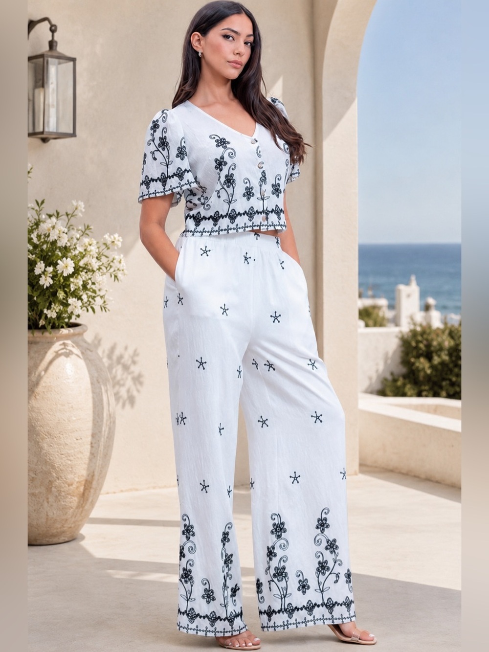 NWT White & Black Embroidered Two-Piece Wide-Leg Pants Set Large